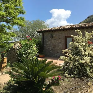 La Casa Del Monte D'oro Collesano